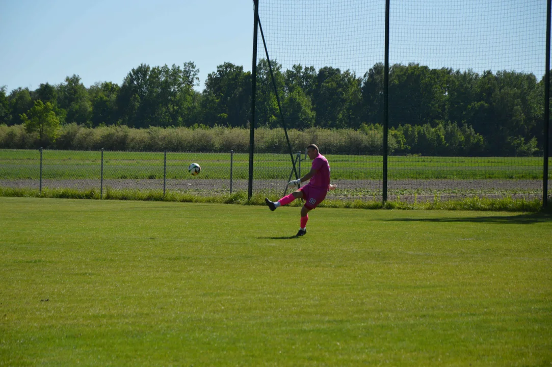 SKS Leokadiów - Garbarnia Kurów