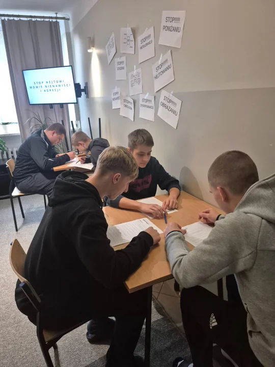 Tydzień Przeciwdziałania Przemocy Rówieśniczej w puławskim MOW-ie