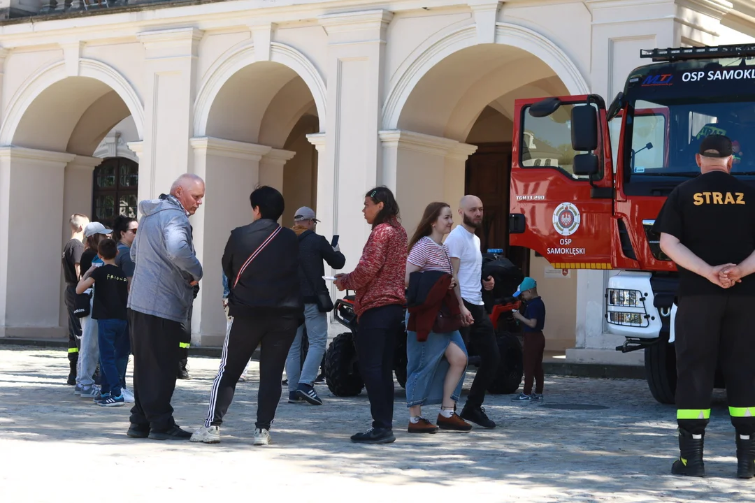 Mundurowa Majówka w Kozłówce