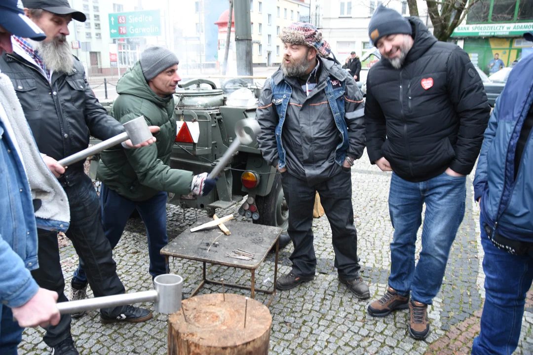 Motoweterani Łuków wsparli WOŚP