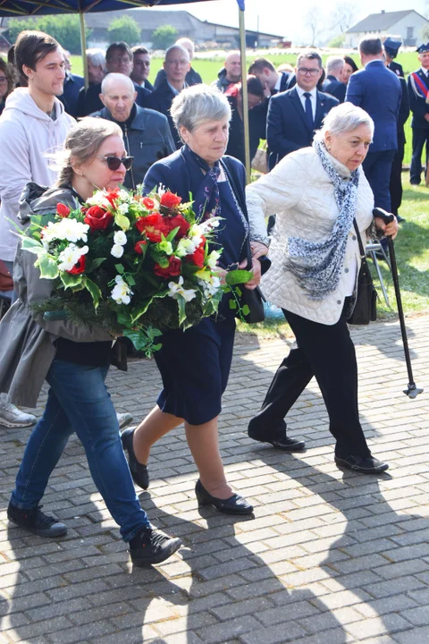 Rekonstrukcja Józefów Duży cz.1