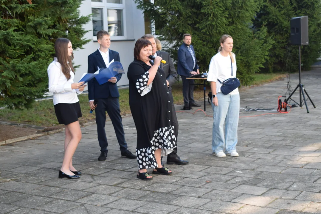 Rozpoczęcie roku szkolnego w SP 3 w Lubartowie
