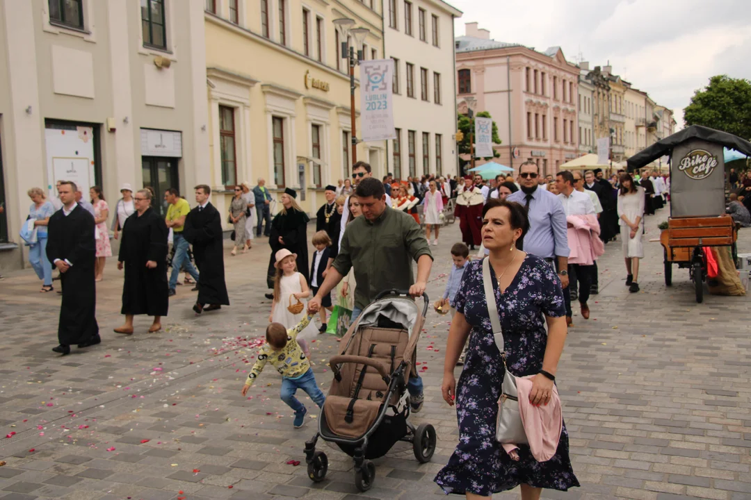 Procesja Bożego Ciała w archikatedrze lubelskiej