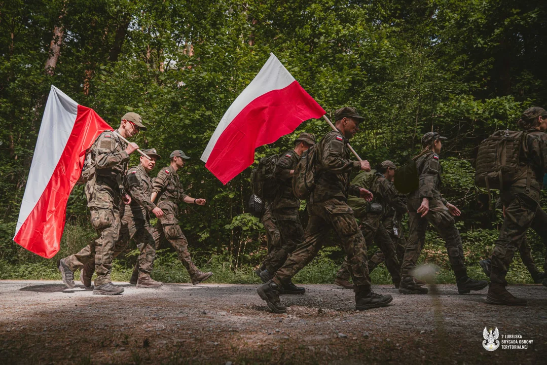 Wędrowali szlakiem bohaterów. 100-kilometrowy rajd lubelskich terytorialsów