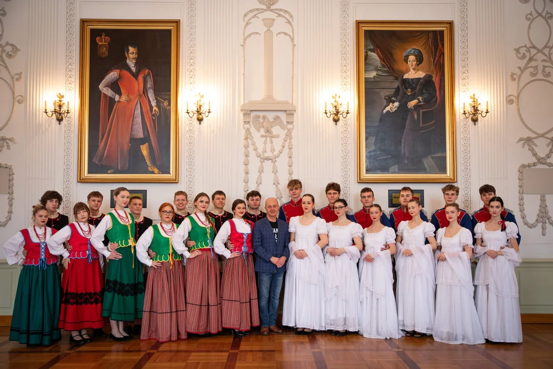 Polonez ZS 2 w Sali Rycerskiej (zdjęcia) - Zdjęcie główne