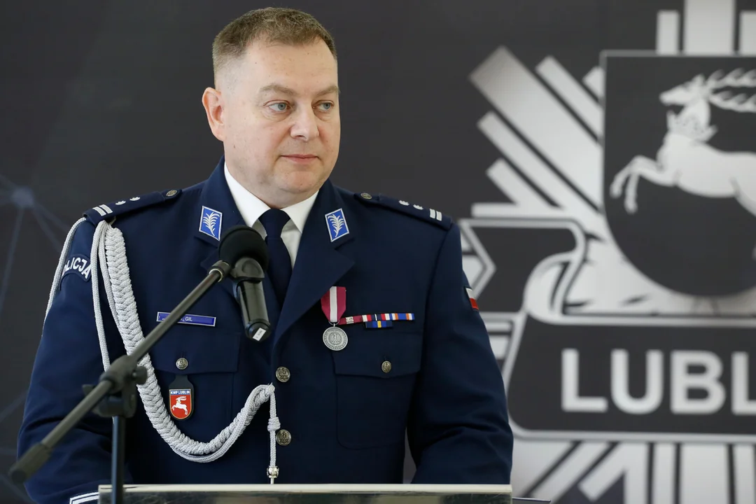 Nowi policjanci w lubelskim garnizonie. Złożyli już uroczyste ślubowanie