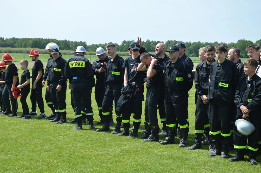 Gminne zawody strażackie w Leokadiowie