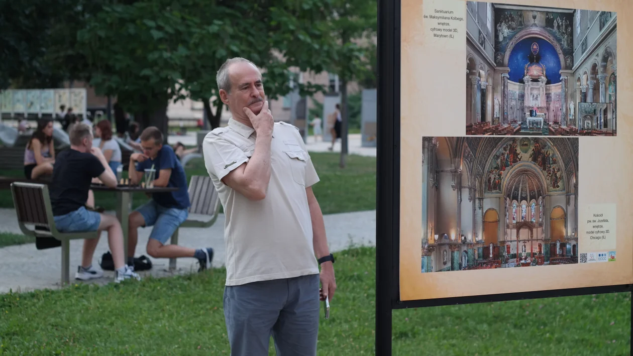 Wystawa fotografii polonijnych kościołów w centrum. To zasługa naukowców z Politechniki Lubelskiej - Zdjęcie główne