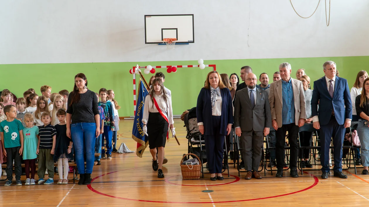 Ślubowanie uczniów w Szkole Podstawowej w Łucce