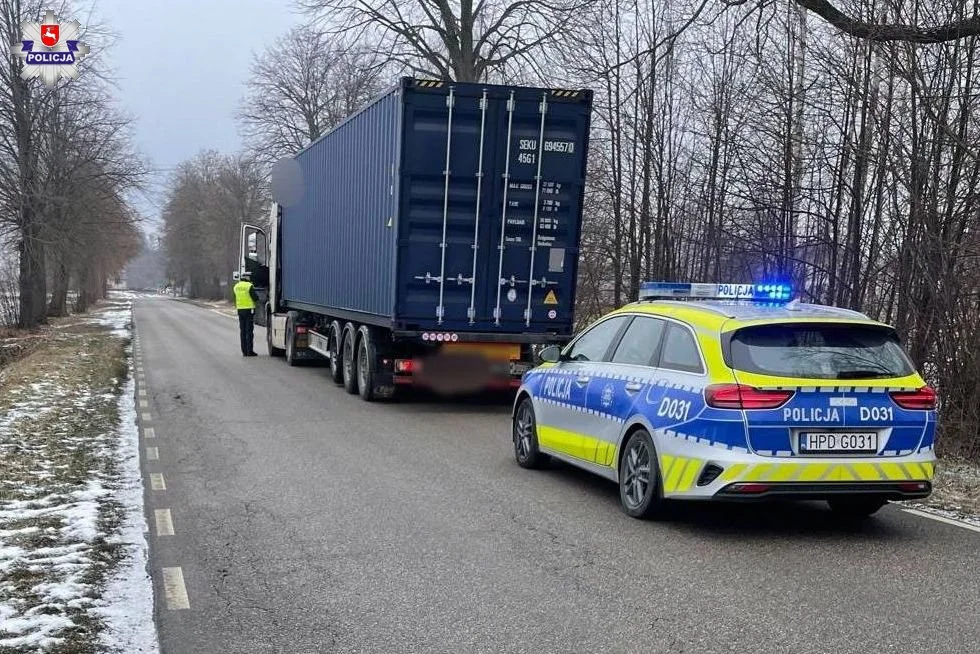 Lubelskie: Busy i ciężarówki pod lupą policji. Kilkaset naruszeń i mandatów jednego dnia