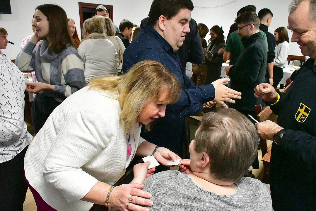 Świąteczne spotkanie chorych i niepełnosprawnych w Tereszpolu (foto) - Zdjęcie główne