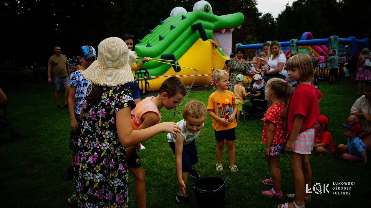 Festiwal Balonów, Baniek Mydlanych i Kolorów w Parku Miejskim w Łukowie