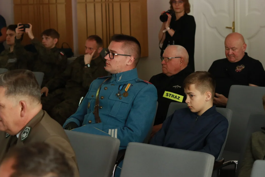 Mundurowa Majówka w Kozłówce
