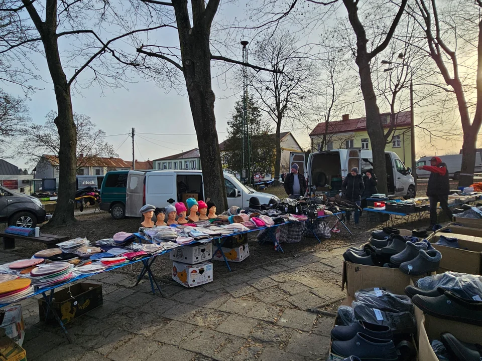 Pierwszy targ w Wąwolnicy na rynku już za nami!