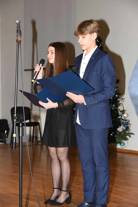 NOWOROCZNY KONCERT UCZNIÓW PAŃSTWOWEJ SZKOŁY MUZYCZNEJ W ŁUKOWIE