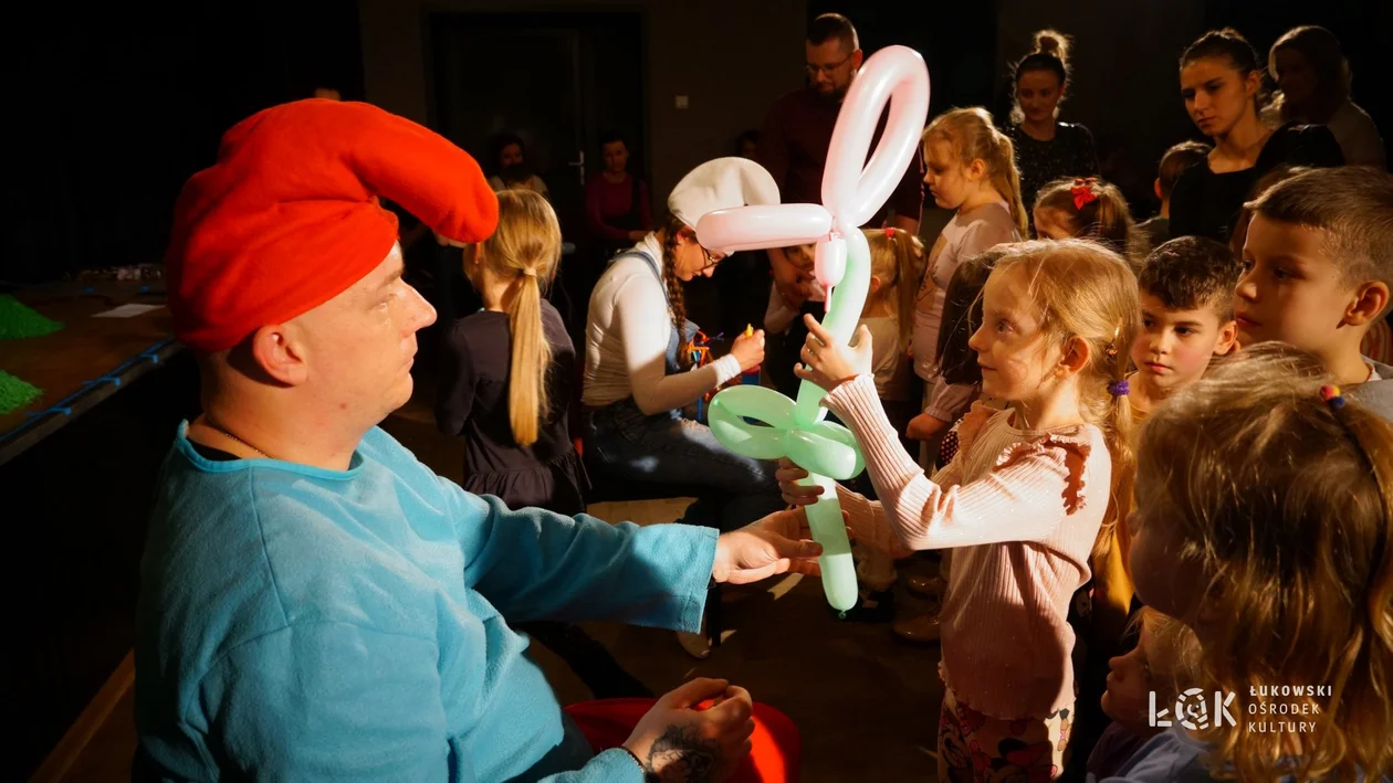 Niedziela z teatrem „O Chłopcu z drewna”