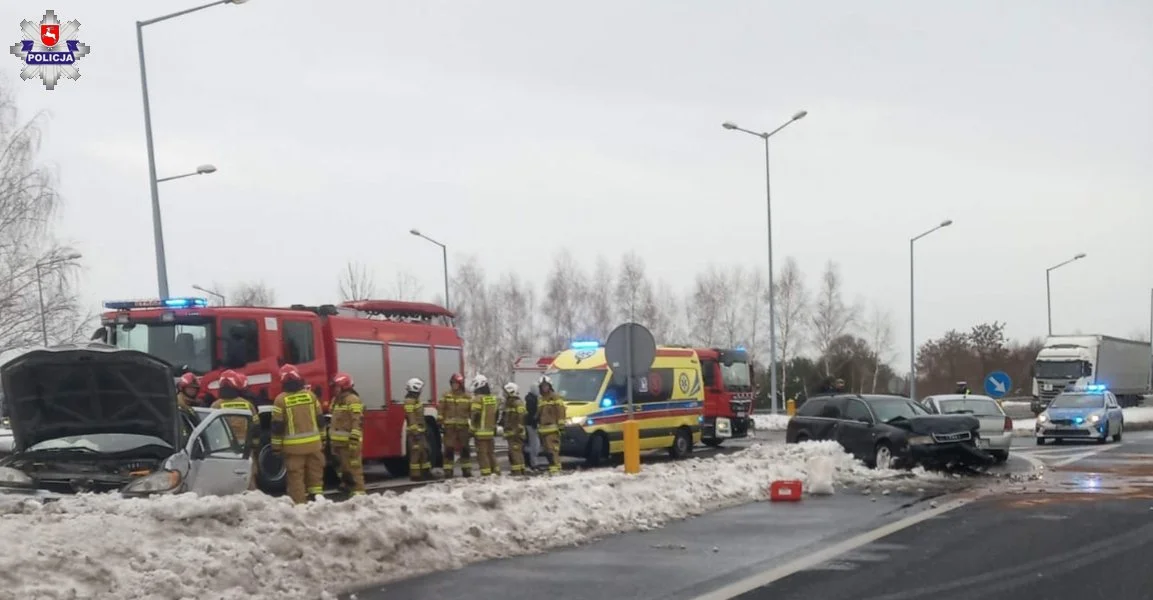 Nietrzeźwa kierująca doprowadziła do wypadku na obwodnicy Lubartowa