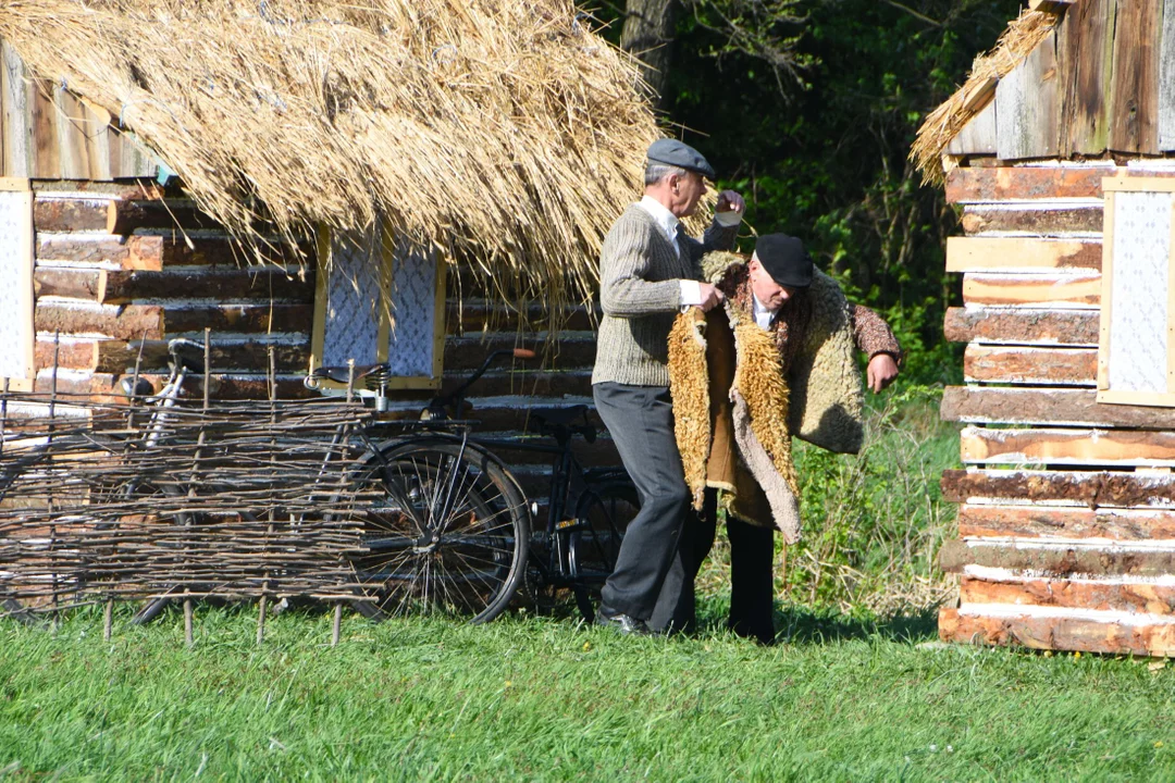 Rekonstrukcja Józefów Duży cz.1