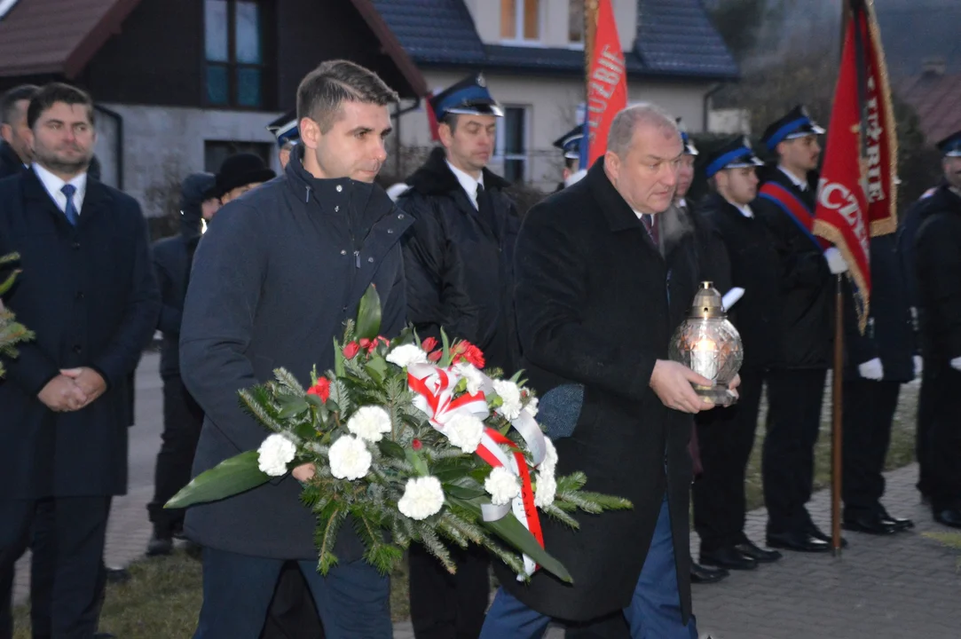 Obchody 80 rocznicy "Krwawej Środy" w Bochotnicy