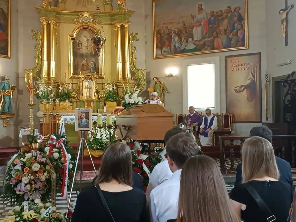 Pogrzeb Sławomira Cieszki, byłego wójta gminy Firlej - Zdjęcie główne