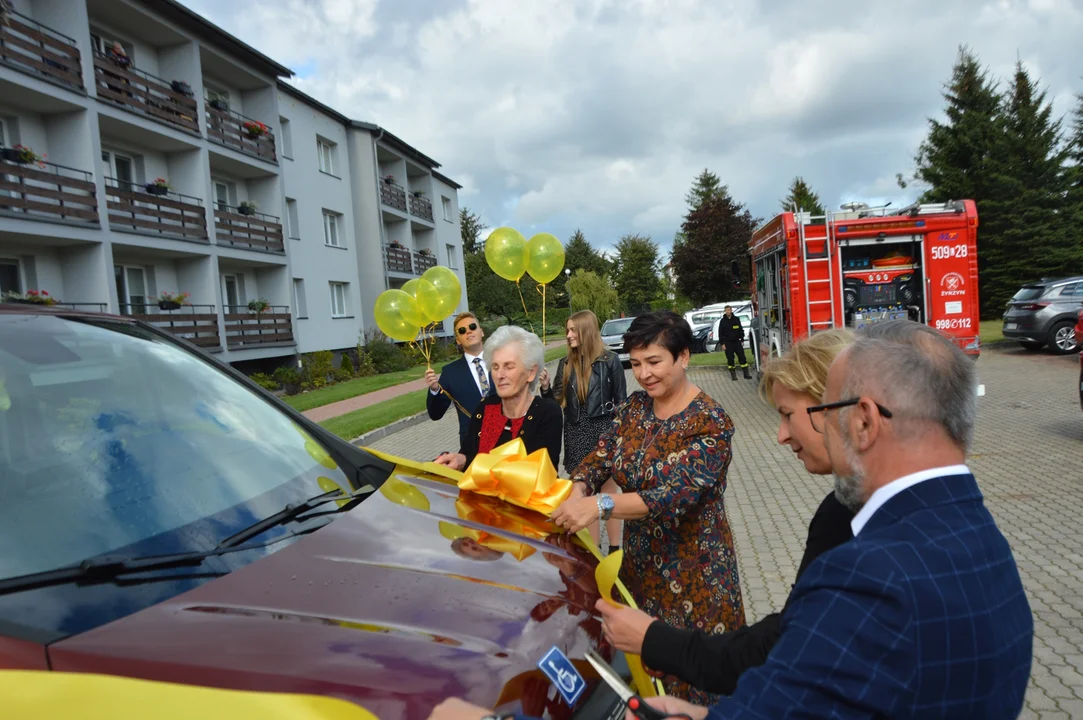 Piknik integracyjny w Domu Pomocy Społecznej w Żyrzynie