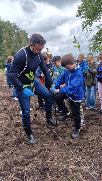 Sprzątanie w ramach akcji "Czysta Polska"