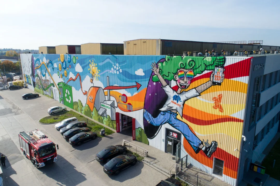 Lublin: Ekologiczny mural na Centrum Recyklingu już gotowy - Zdjęcie główne