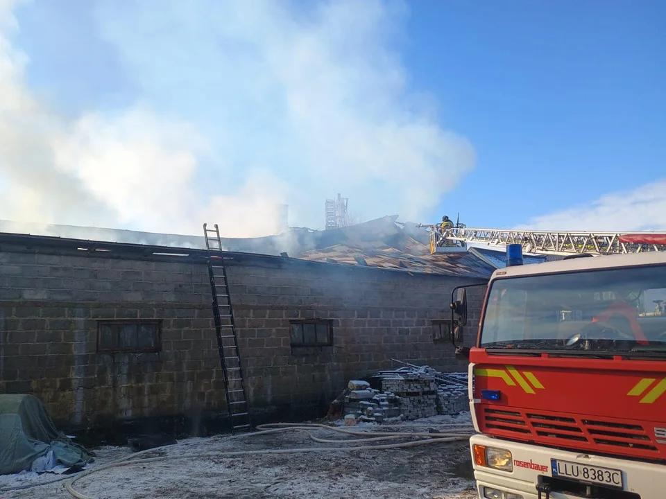 Pożar budynku gospodarczego w Podosiu