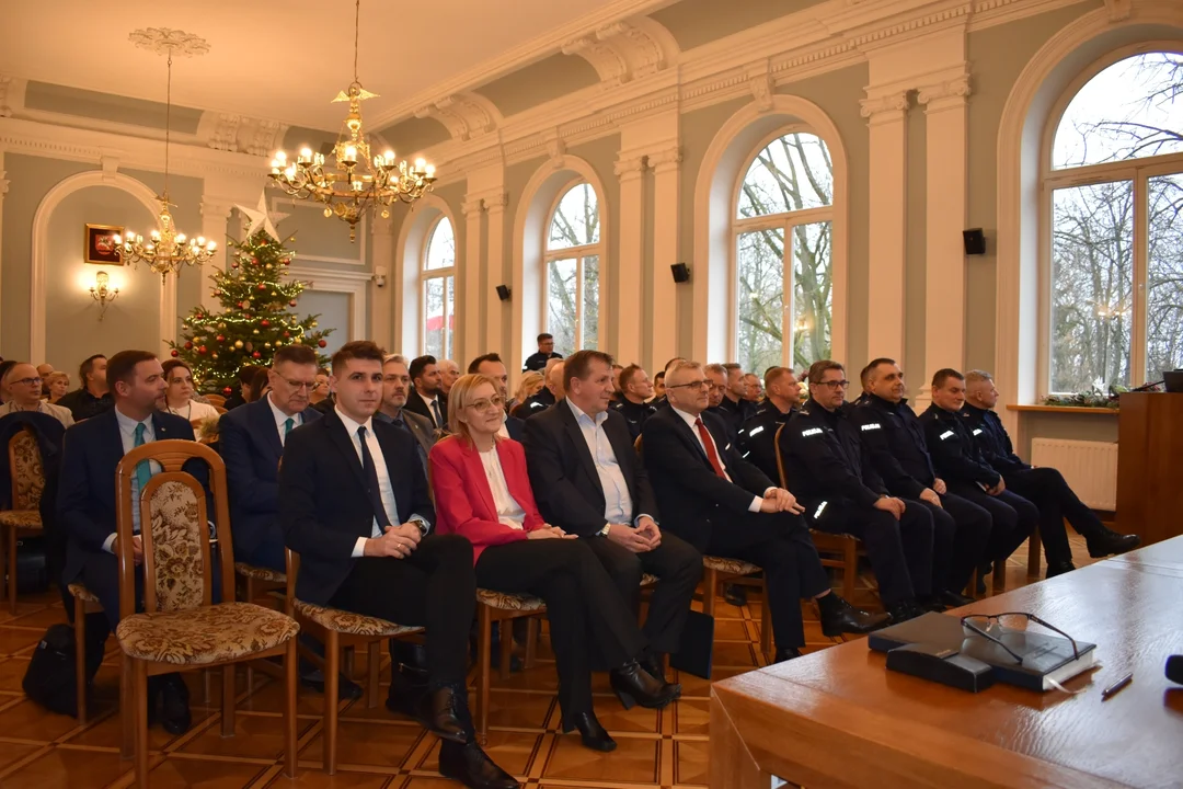 Nowa akcja informacyjna starostwa i policji w Puławach