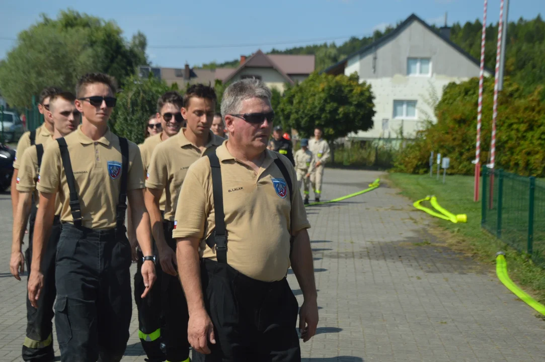 Powiatowe zawody strażackie 2023 w Janowcu