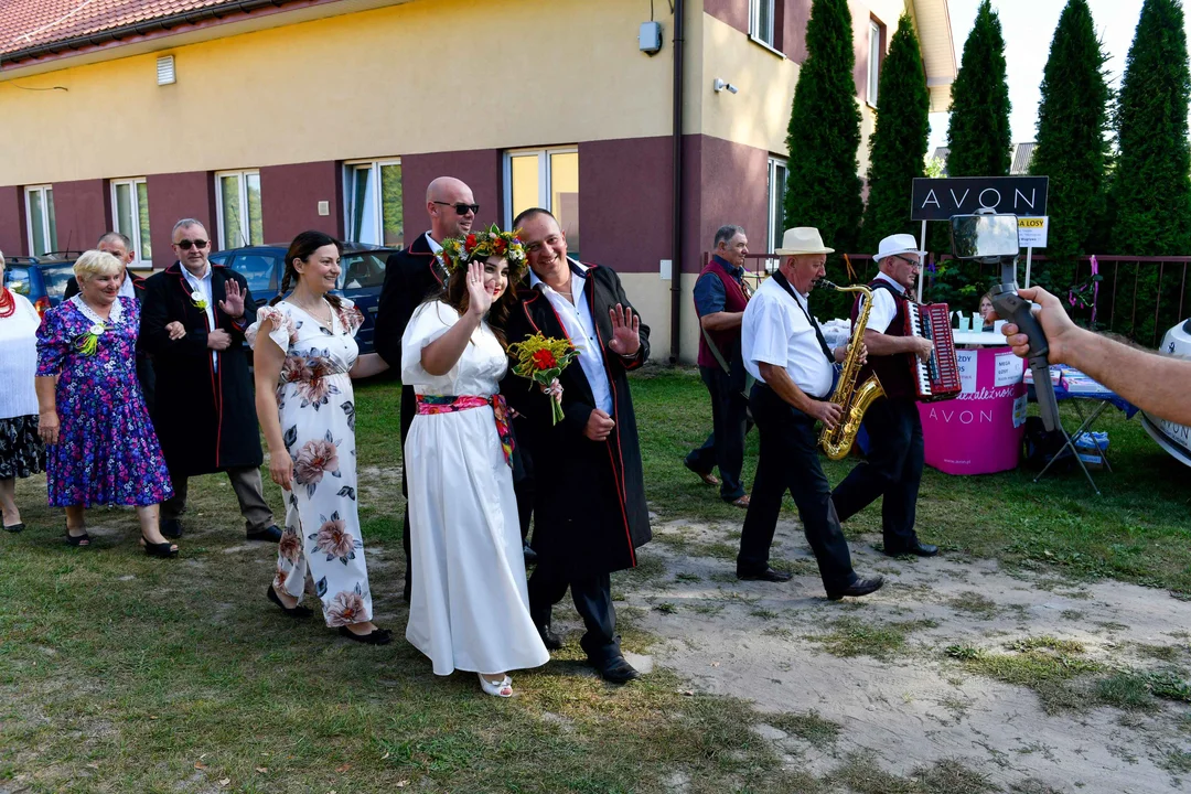 Widowisko obrzędowo-ludyczne  „Wesele w Gręzówce”