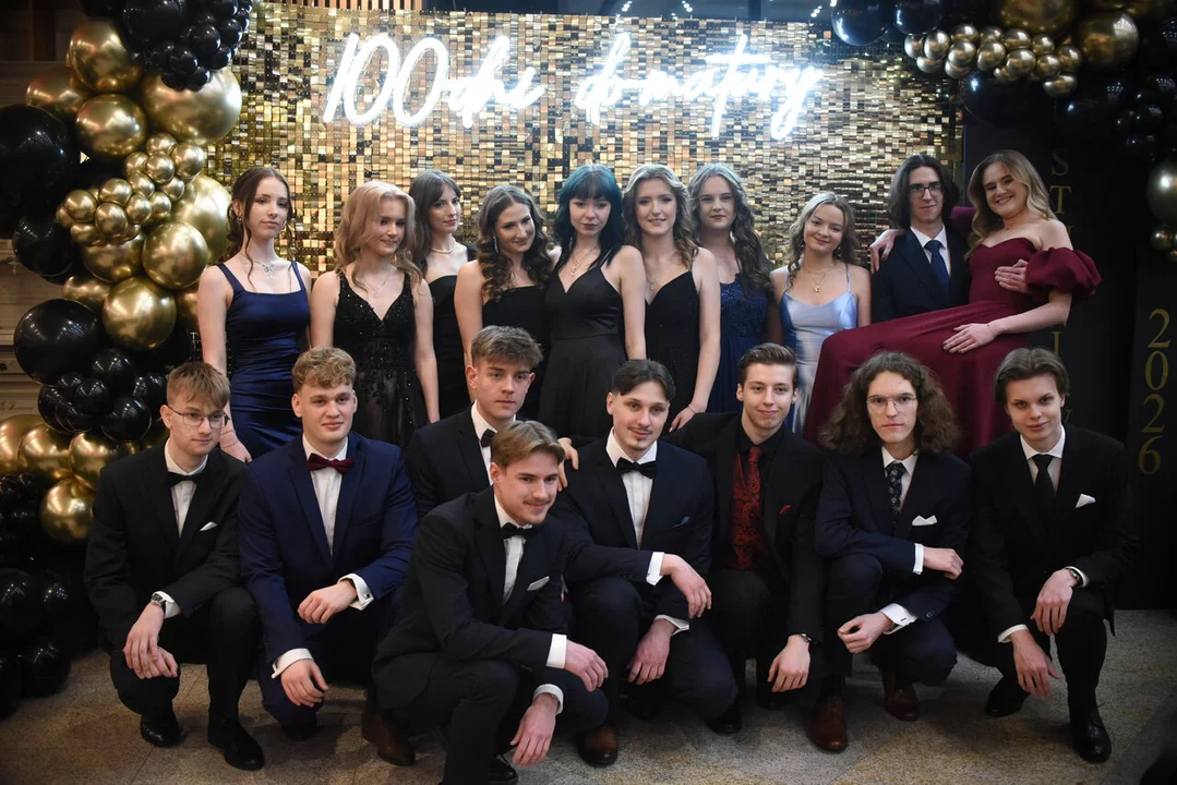 Bal maturalny uczniów Zespołu Szkół Elektronicznych w Lublinie [ZDJĘCIA CZ.3] - Zdjęcie główne