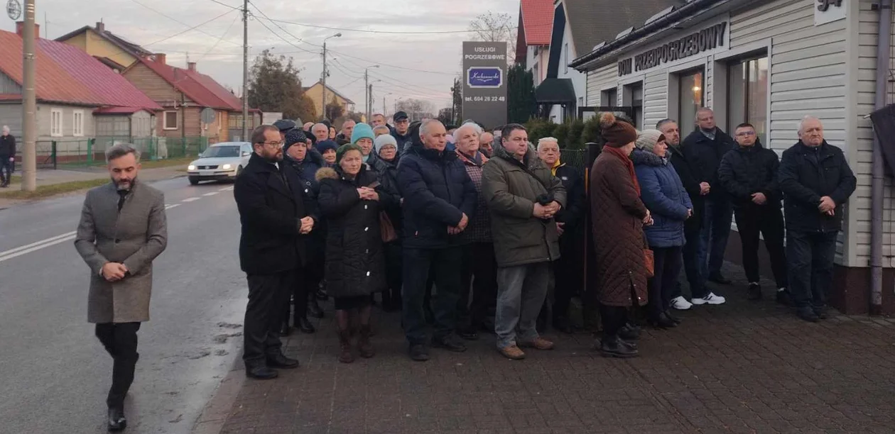 Parczew. Wzruszający pogrzeb Łukasza Łucjana (ZDJĘCIA) - Zdjęcie główne