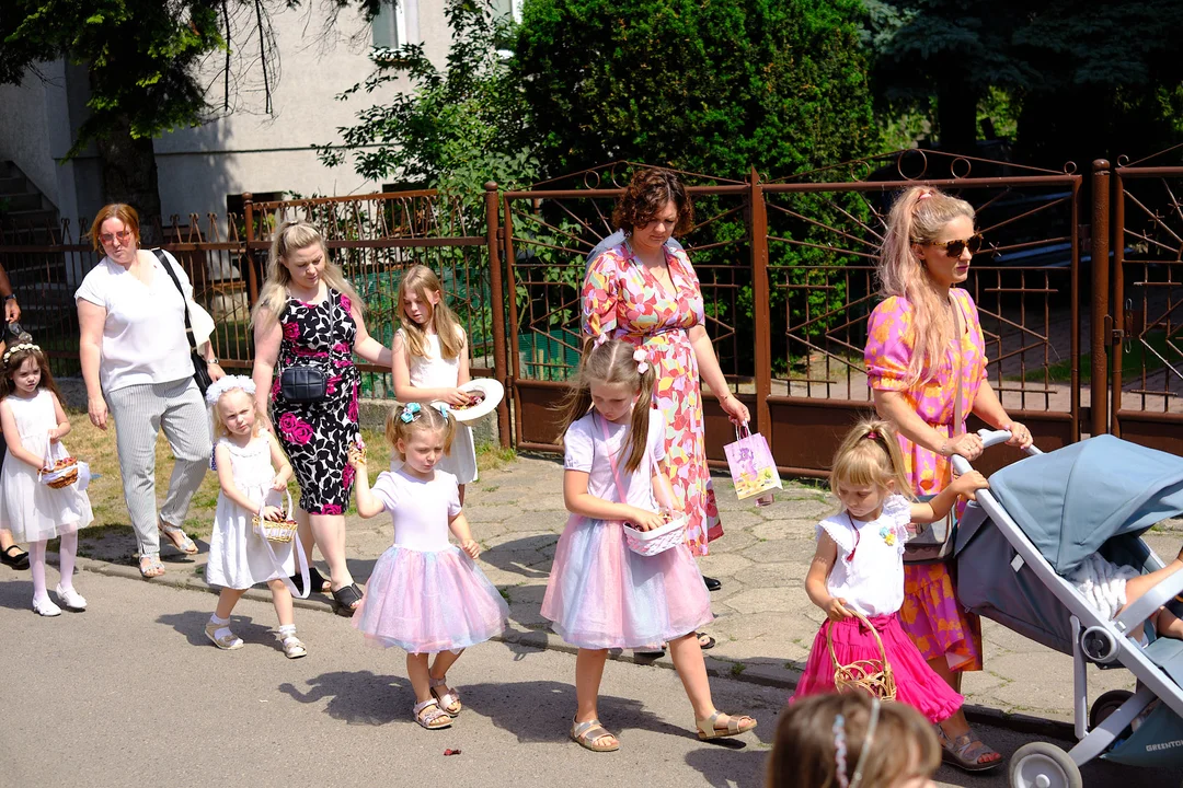 Procesja Bożego Ciała w parafii Matki Kościoła w Łukowie