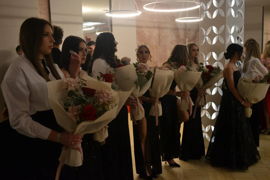 Biłgoraj: Studniówka Katolickie LO