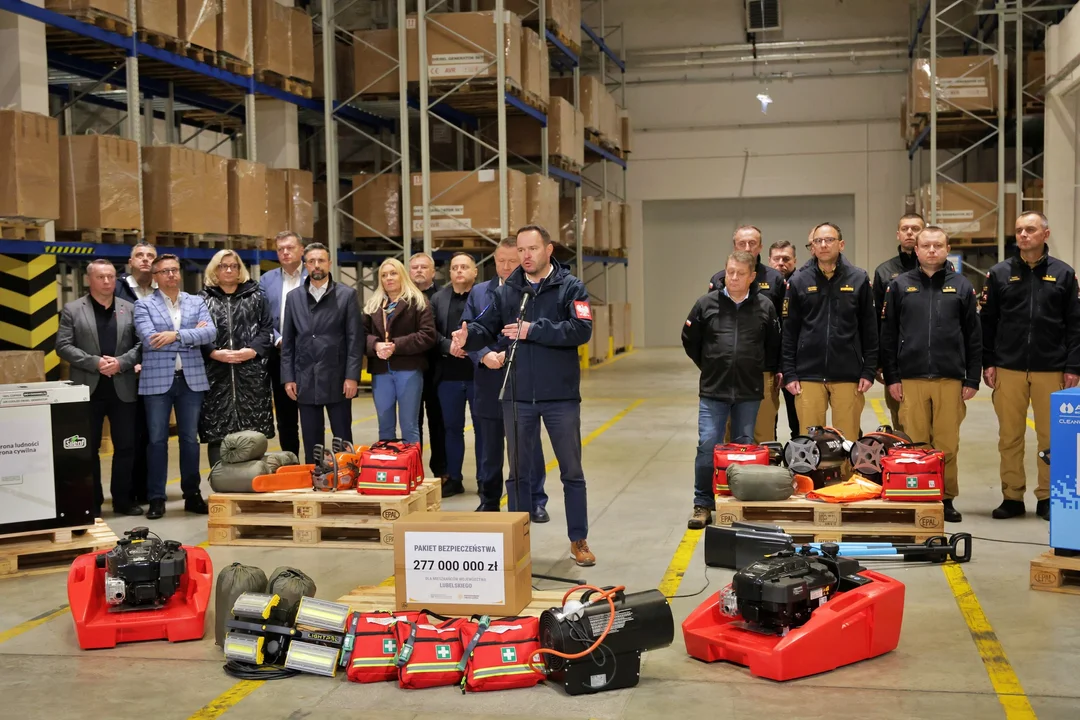 Lubelskie liderem Obrony Cywilnej. Szef MSWiA zapowiada miliony dla regionu