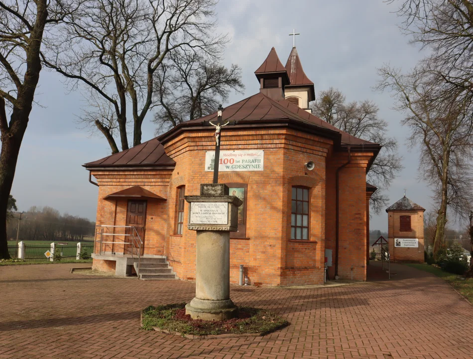Gdeszyn kościół