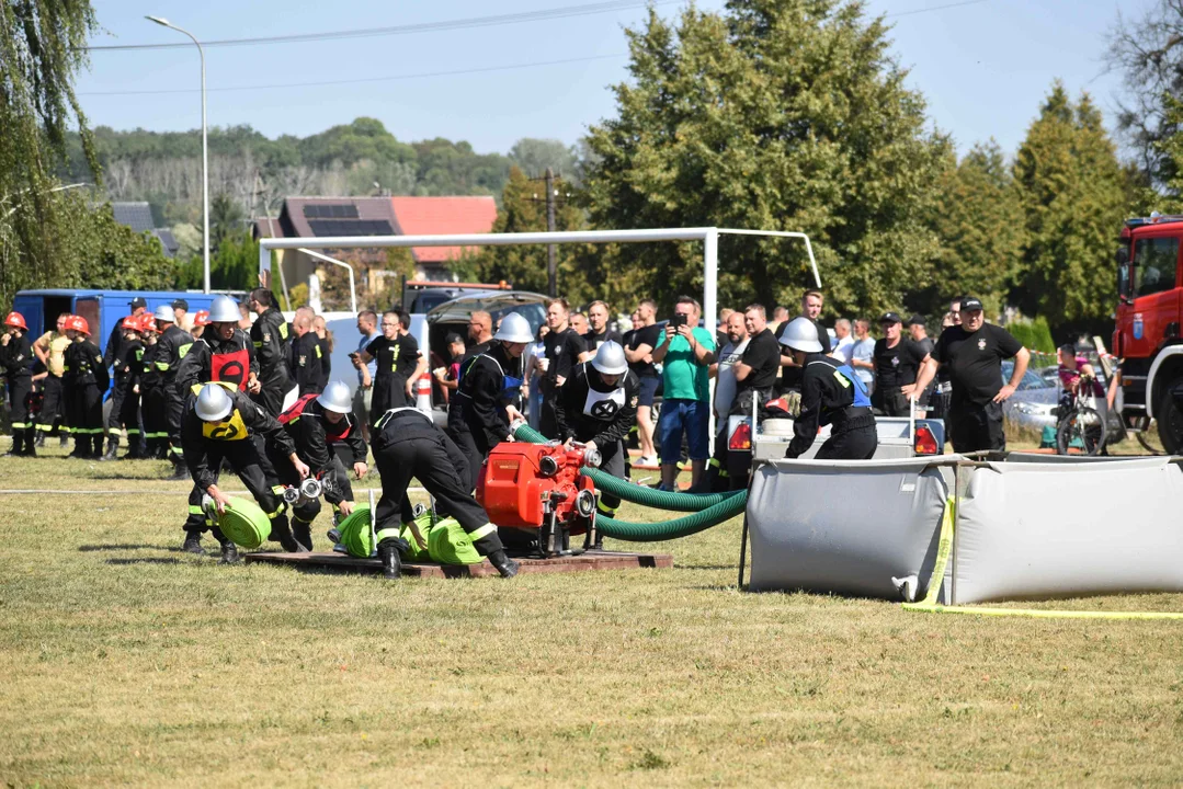 Powiatowe zawody strażackie w Końskowoli