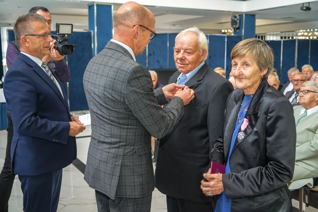 GMINA ŁUKÓW Świętowali Jubileusz Złotych Godów.