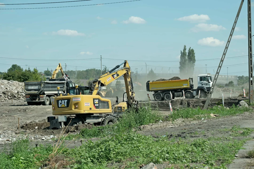 Lublin: Dalej trwa budowa na ul. Lubelskiego Lipca'80. Droga zostanie przedłużona