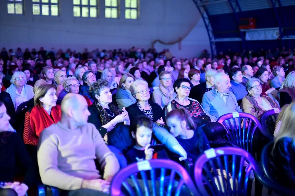 "Koncert kolęd i słodkich serc"