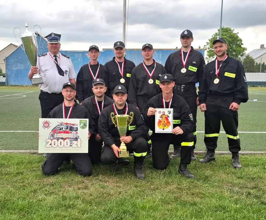 Strażacy z OSP Karwów najlepsi w sportowej rywalizacji - Zdjęcie główne