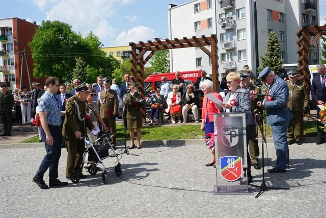 Poniatowa: Szabla dla majora Adama Popiołka