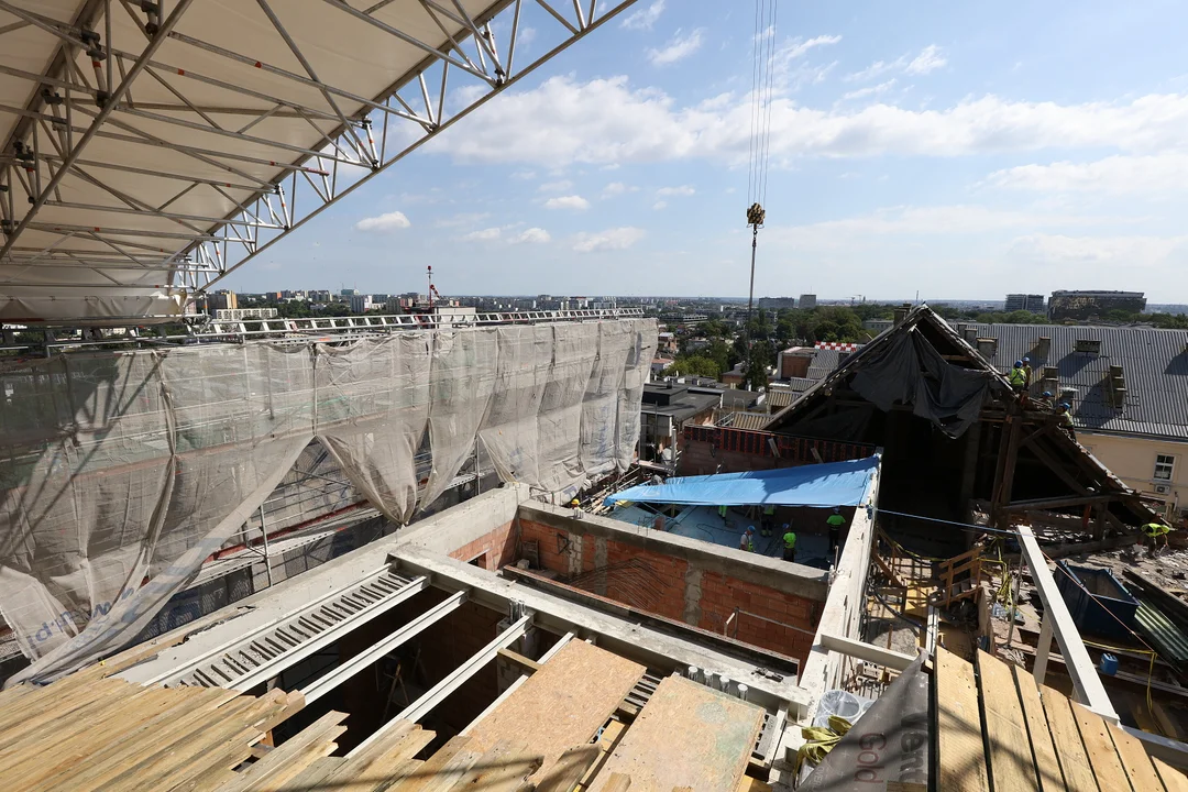 Lublin: Trwa rozbudowa szpitala wojskowego. Sprawdzamy, co dzieje się na budowie