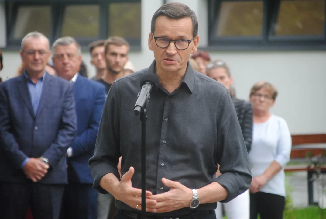 Skoków: Premier Mateusz Morawiecki z "gospodarczą wizytą" w szkole (ZDJĘCIA) - Zdjęcie główne