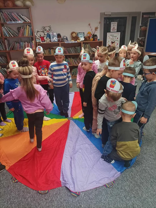 Barwne Święto w Gminnym Ośrodku Kultury i Bibliotece w Trzebieszowie