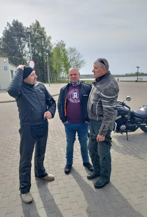 Motoweterani i miłośnicy starej motoryzacji zaprosili na Retro Niedzielę