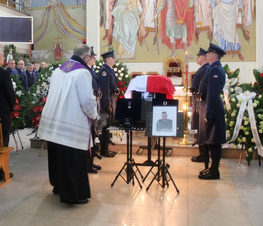 Zastrzelony policjant spoczął na cmentarzu w Białej Podlaskiej