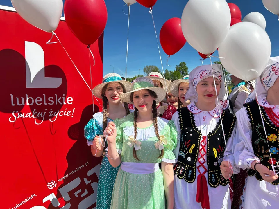 Łukowiacy na Łotwie na na  Międzynarodowym Festiwalu "Polski Folklor w Łatgalii"