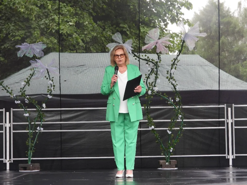 Przegląd teatrów w Firleju